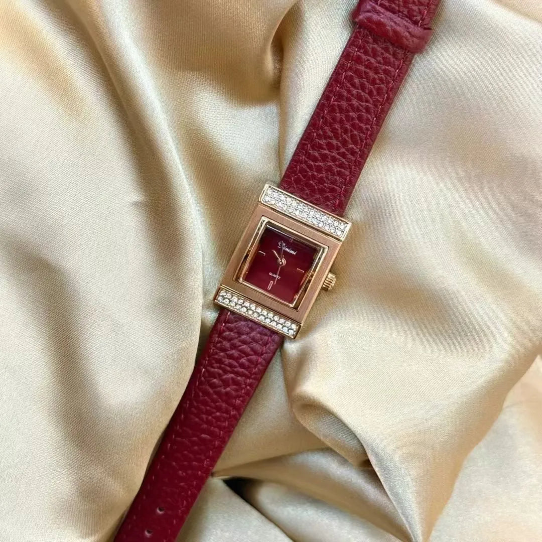 Chinese style alloy women's watch with decorative patterns showing 8mm thickness and multiple design options