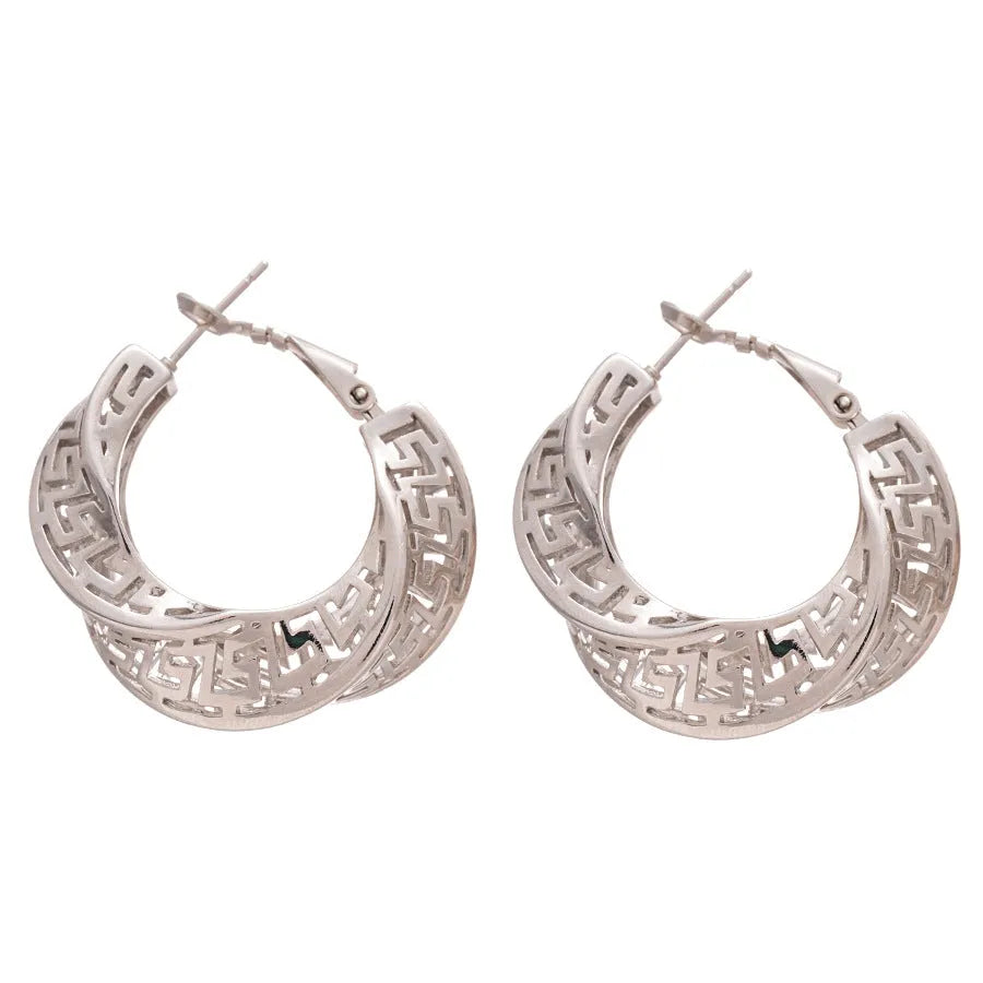 Women's geometric hollow stud earrings with twisted round design in gold or silver finish