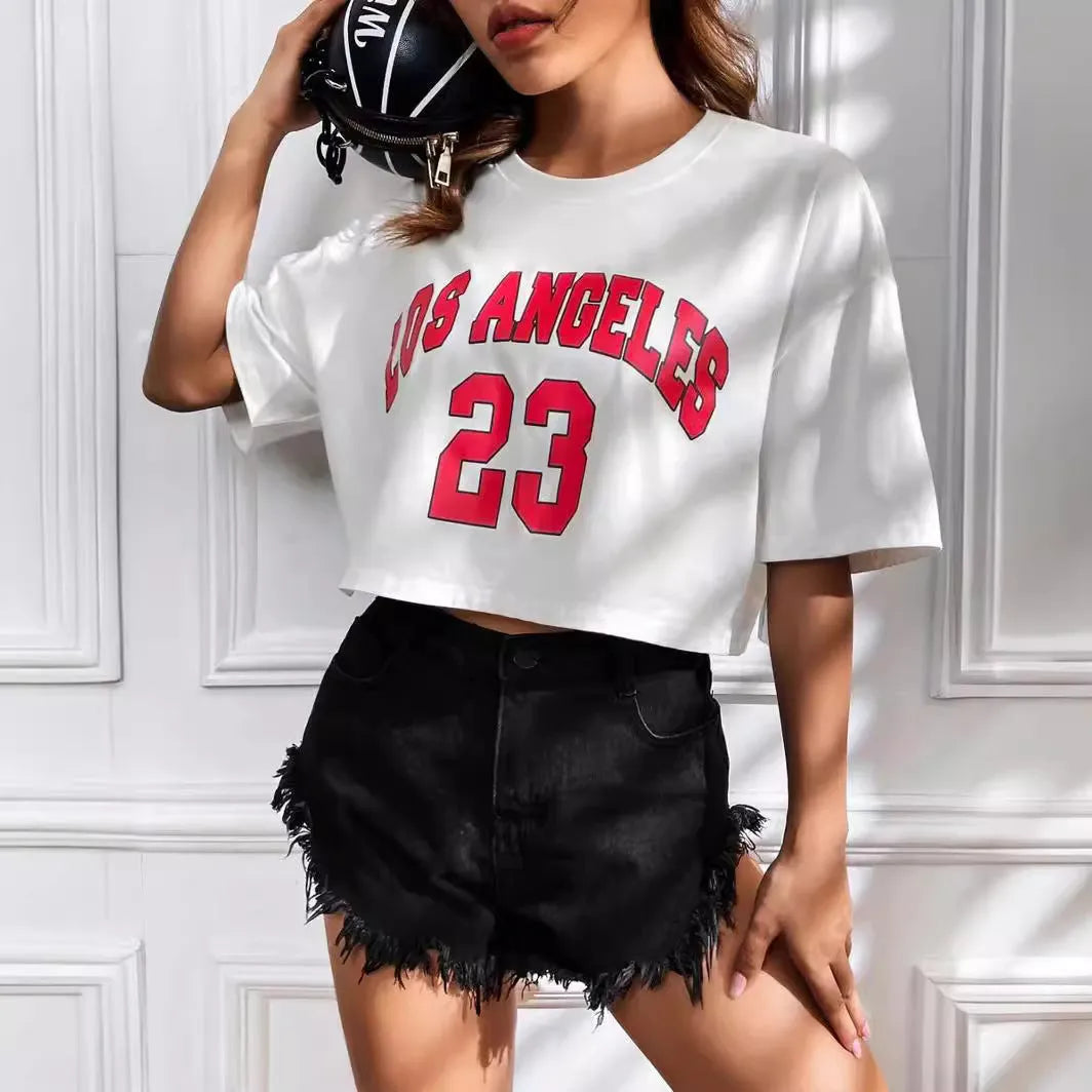 Loose fit cotton t-shirt with personalised English letter printing in exposed navel style
