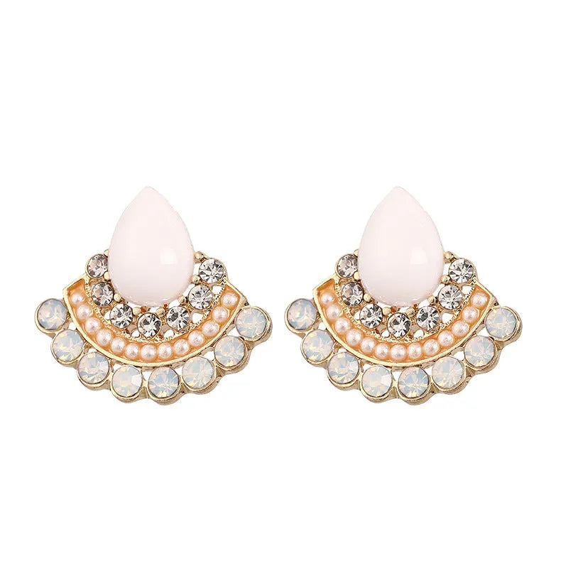 Women's retro silver fan-shaped drop earrings with rhinestone and needle opal decorative elements