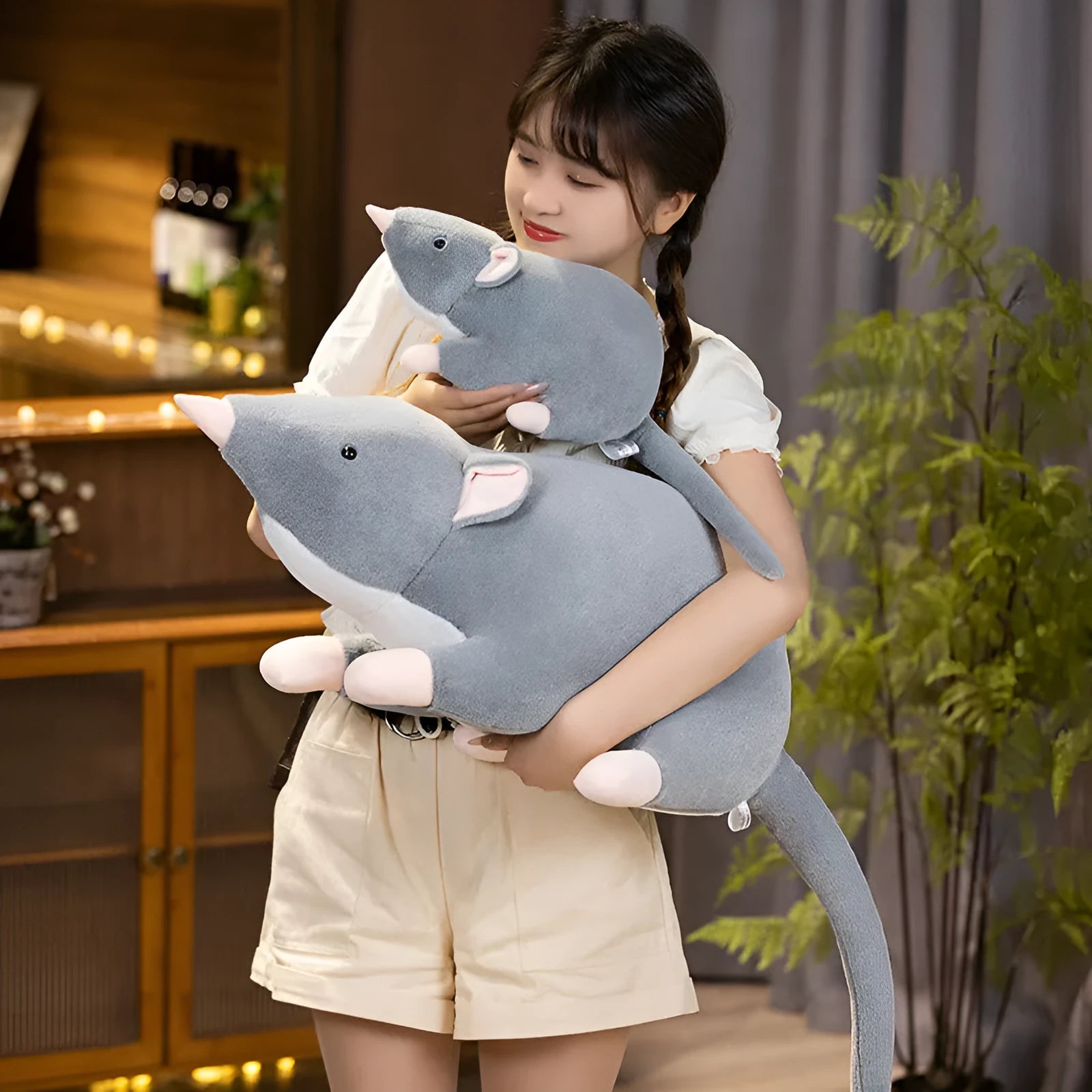 Cartoon little mouse plush doll toy shown in three size options: 32cm, 50cm, and 100cm.