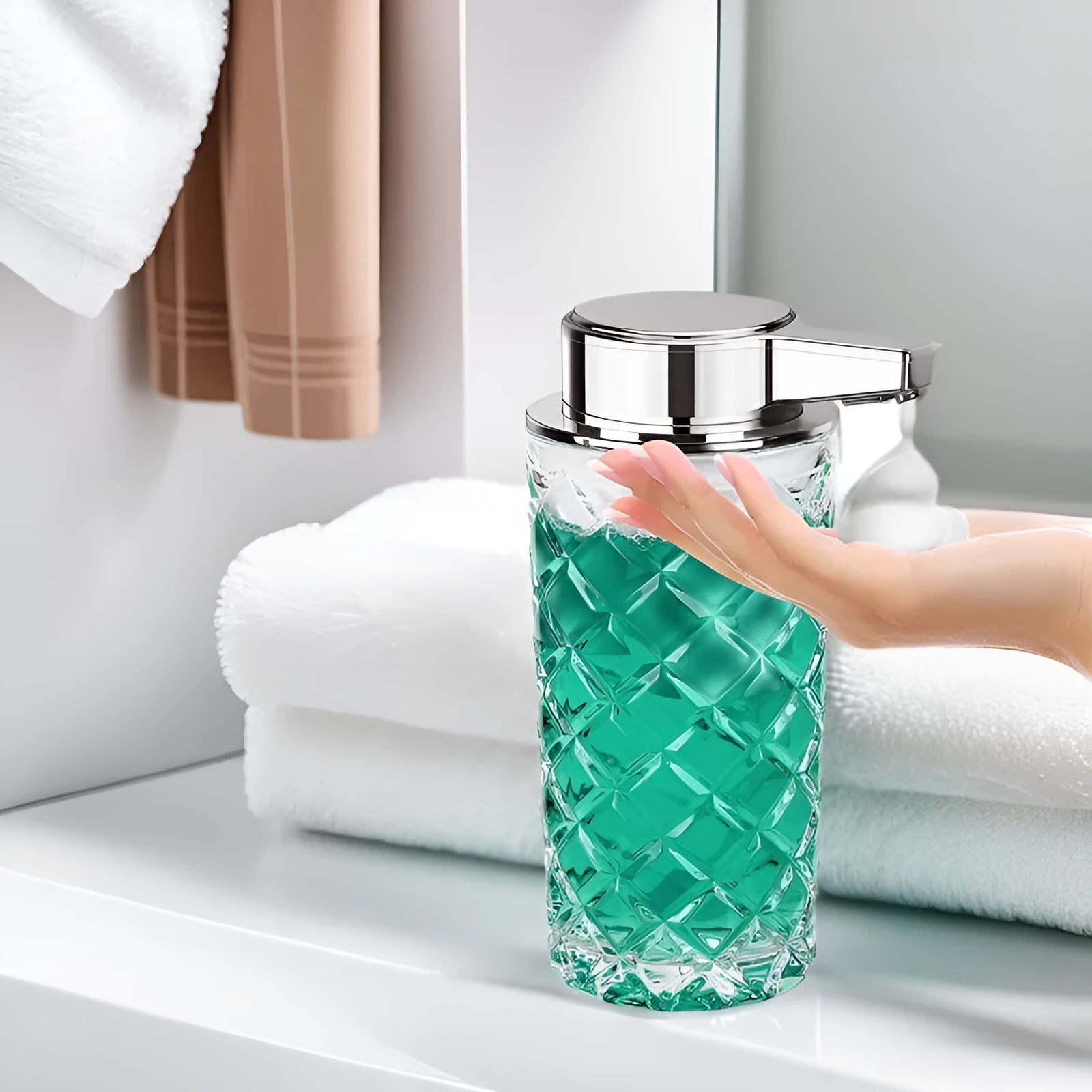 Automatic sensor soap dispenser with PET construction and type-c charging port