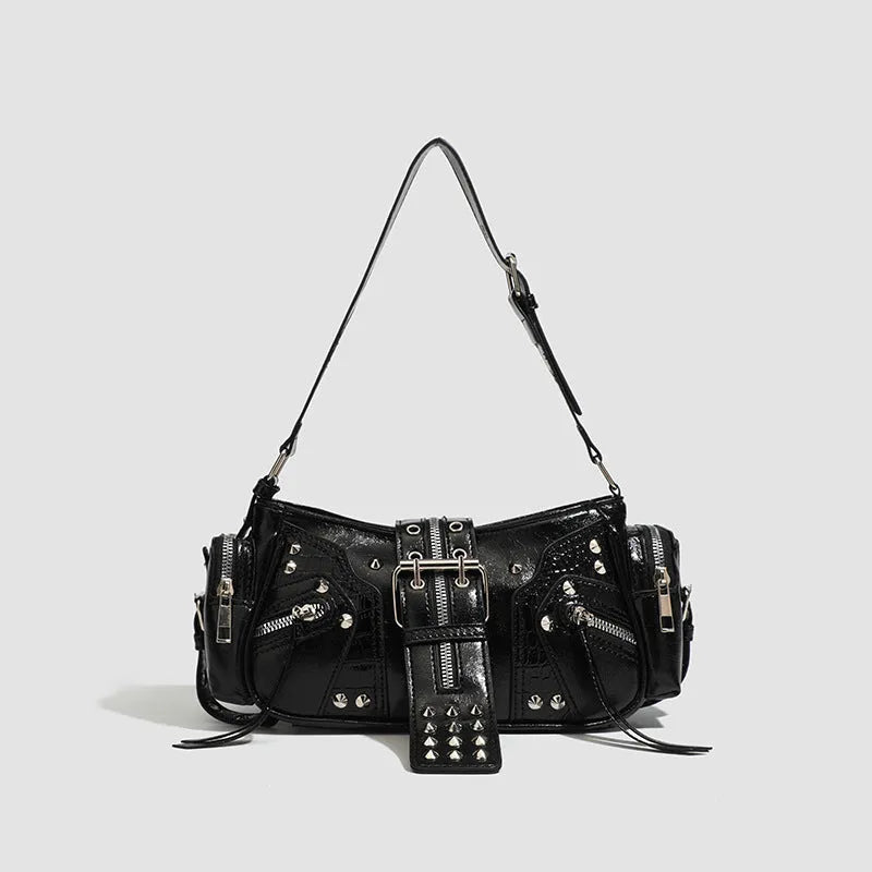 Black dumpling-shaped retro handbag with oil wax PU leather and organised interior compartments