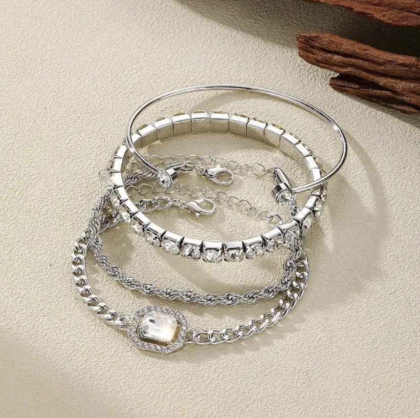 Retro geometric alloy jewellery four-piece set with square diamond design in gold and silver tone options