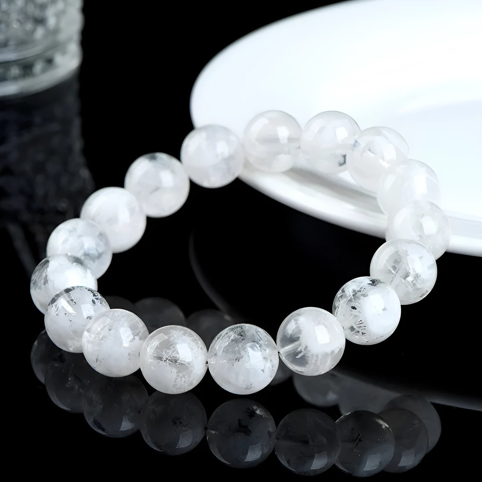 Women's crystal bracelet with blizzard snowflake pattern, Ruyi and Xiangyun motifs on geometric round beads