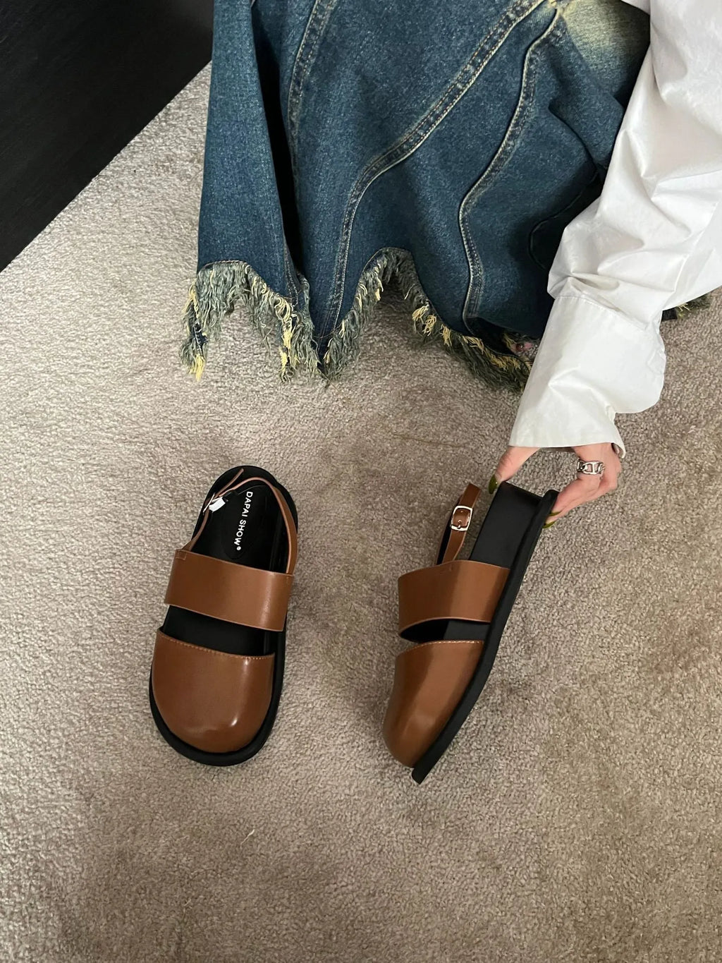 Korean style retro sandals with raised sole, closed toe and adjustable ankle strap buckle in microfiber