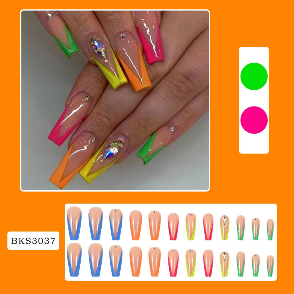 Detachable false nail tips with diamond colour French style and red cartoon heart patterns.