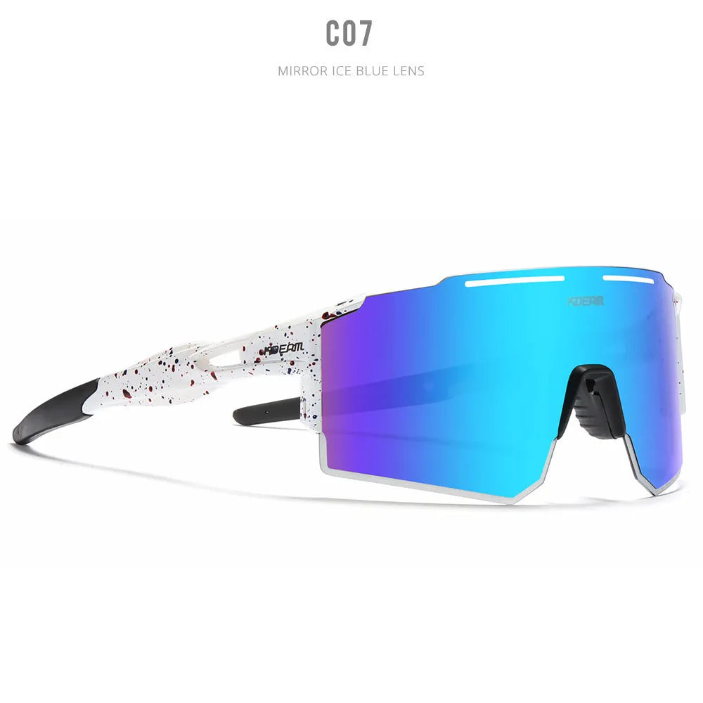 Polarised cycling sunglasses with frameless ultralight TR90 frames in a sporty style.