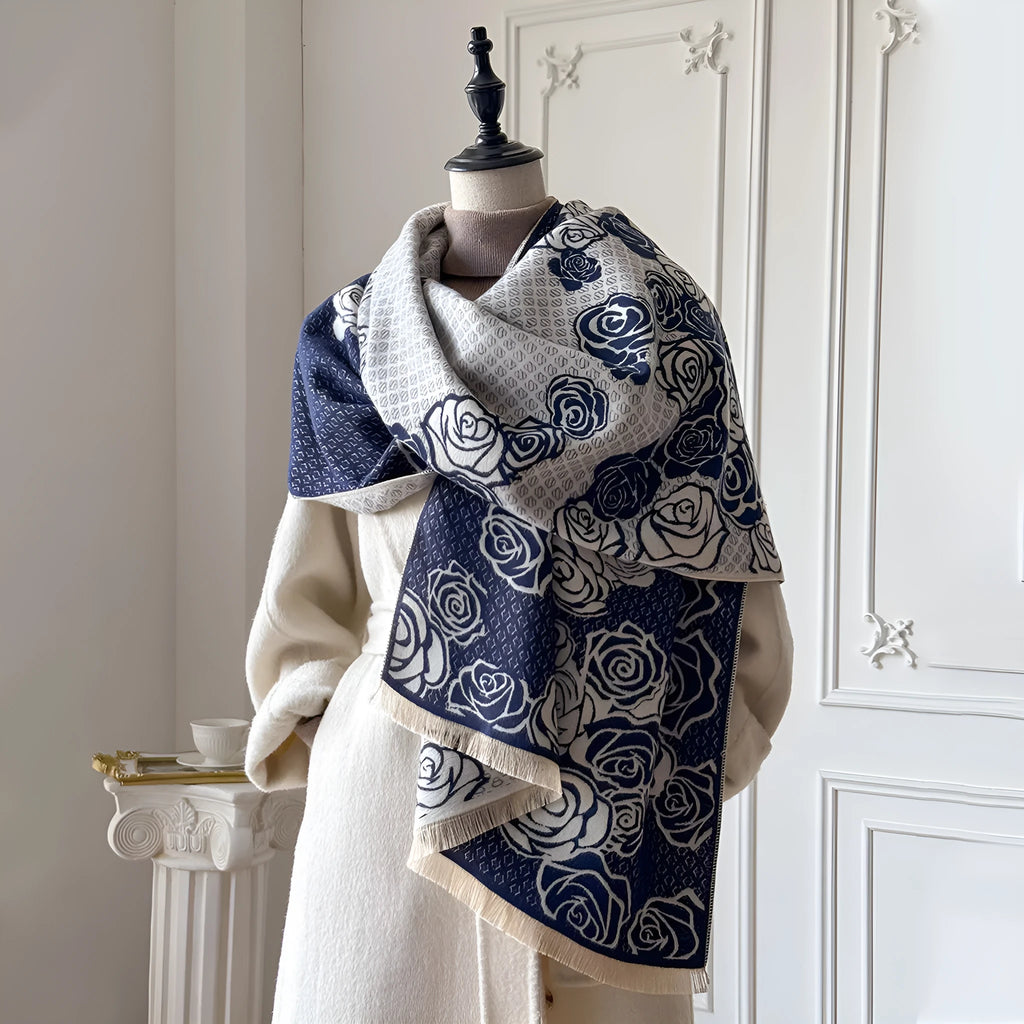 Long grey imitation cashmere winter scarf with tassels, measuring 185cm by 65cm