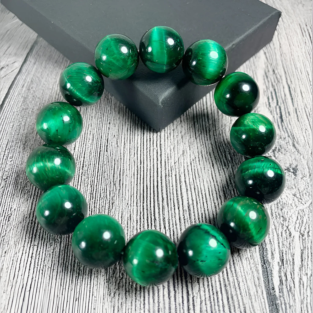 Natural green Tiger's Eye stone bracelet with geometric polished beads