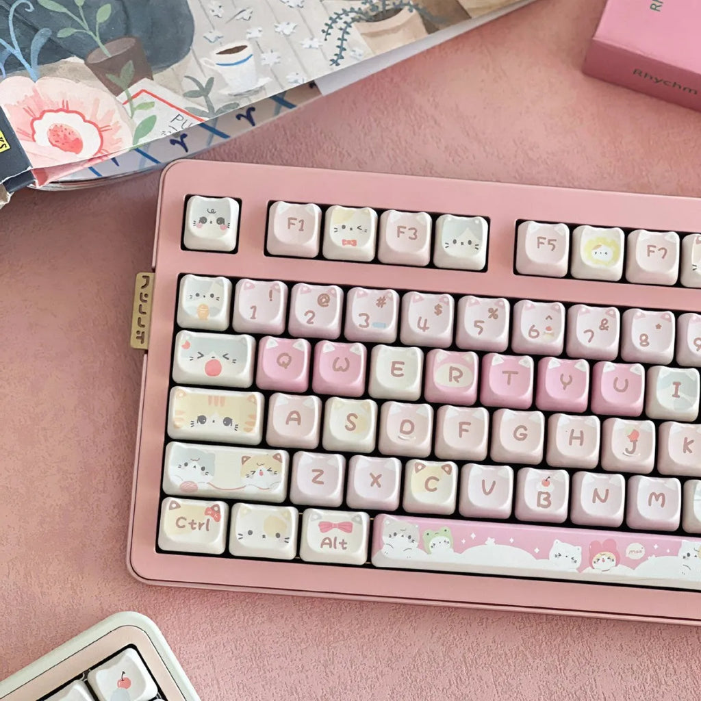 141 mechanical keyboard key cap set with Meow Meow Team design featuring five-sided sublimation printing