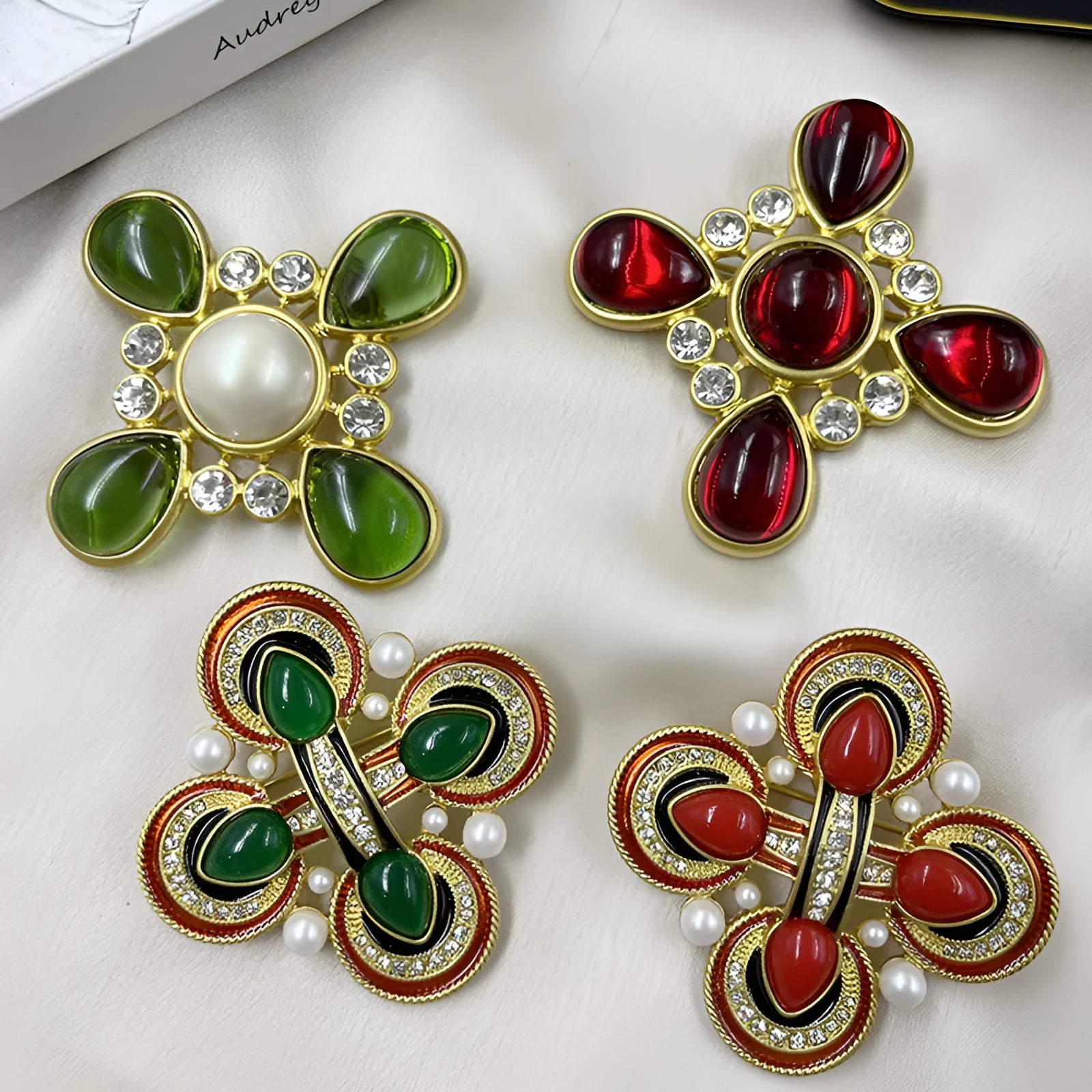 Medieval baroque cross crystal brooch in zinc alloy with vintage styling
