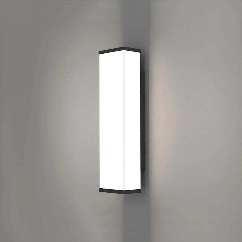 Stainless steel outdoor wall light with PC elements and 60cm height for courtyard lighting