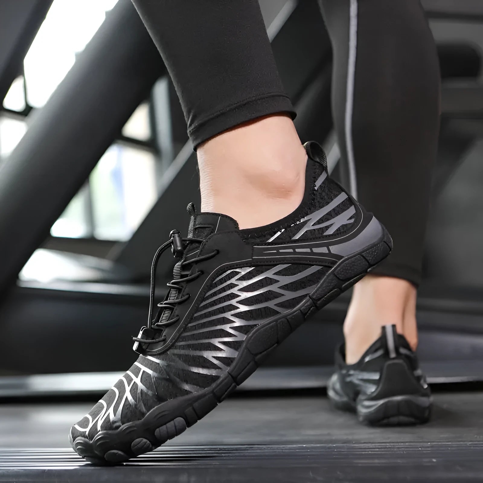 Men's white upstream sports shoes with lace-up front, breathable gauze lining, and non-slip rubber soles