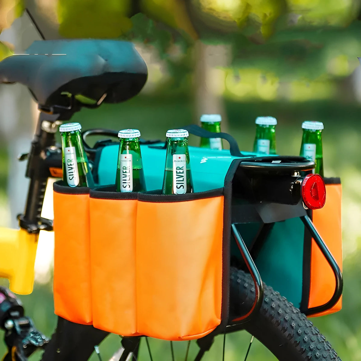 Bicycle double-sided drink holder bag with anti-scratch shelf and 2-litre storage capacity