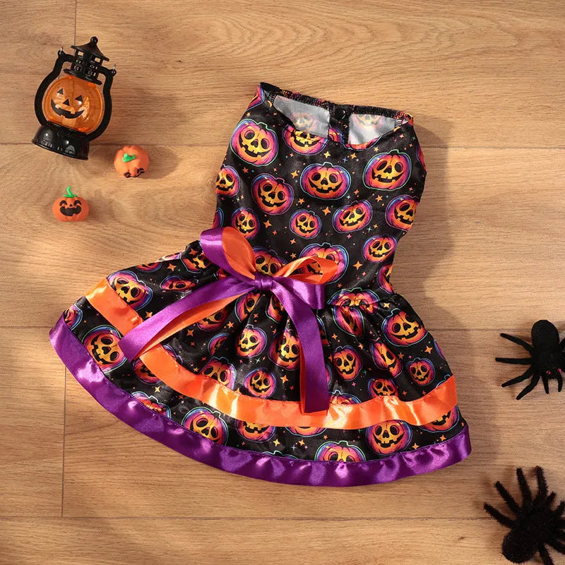 Colourful double-layer Halloween skirt for dogs in pumpkin and skull patterns
