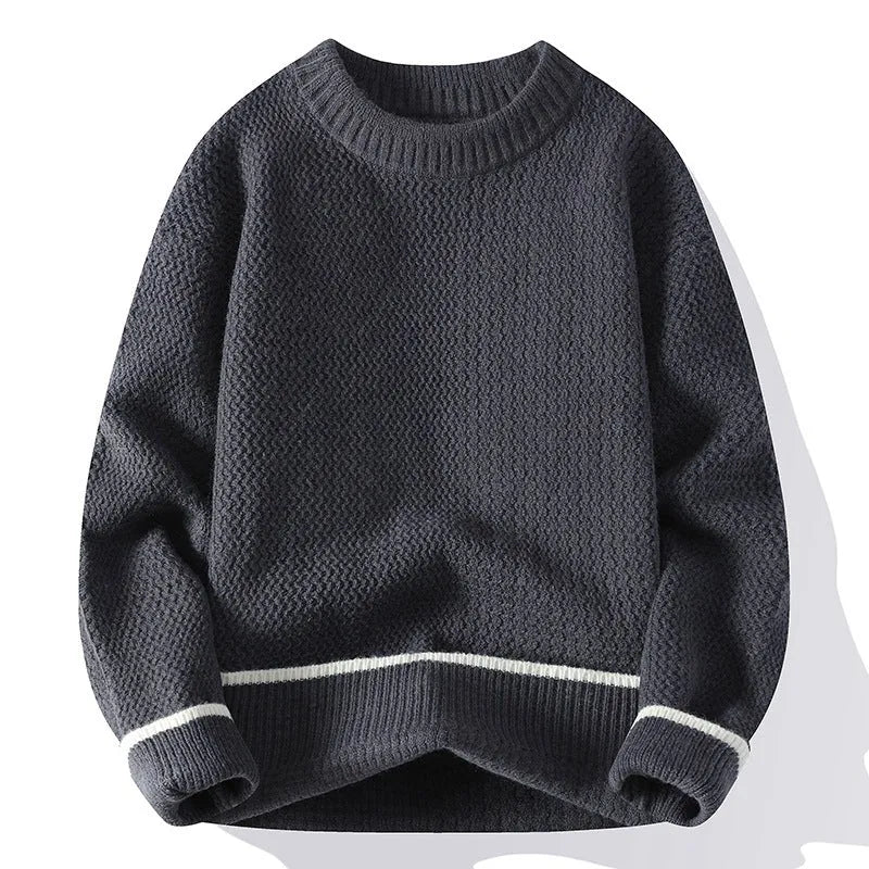 Men's grey casual pullover sweater with round neck and long sleeves for autumn wear
