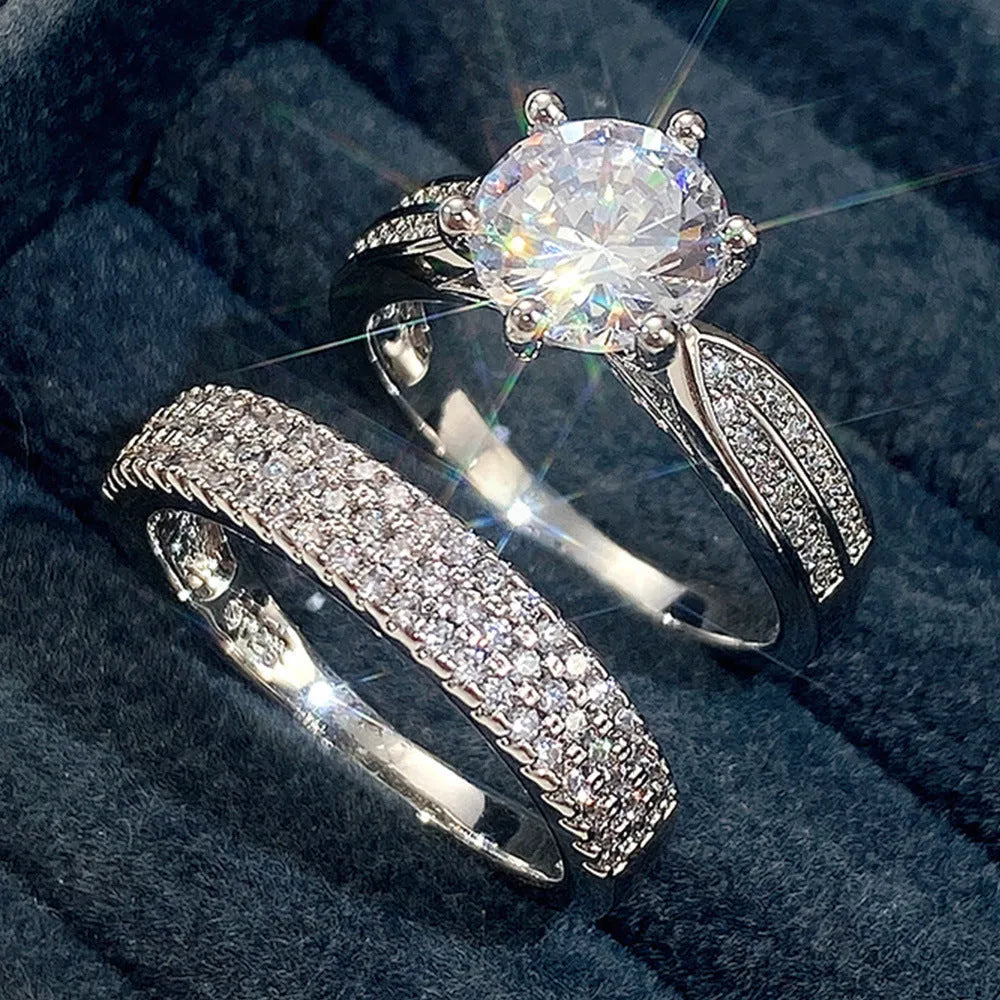 White gold colour alloy wedding ring bracelet with geometric round design
