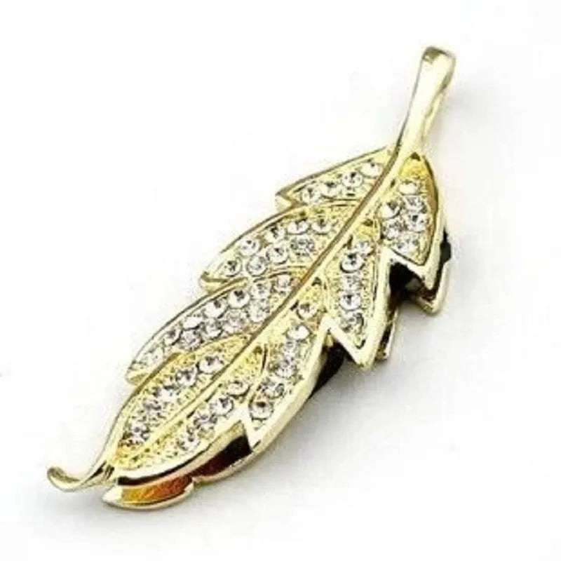 Silver metal maple leaf pendant USB flash drive on a white background.