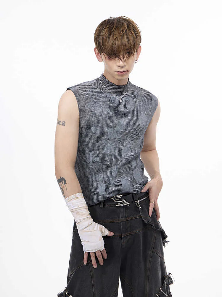 Men's black silver pastebrushing wool vest with turtleneck collar and sleeveless design