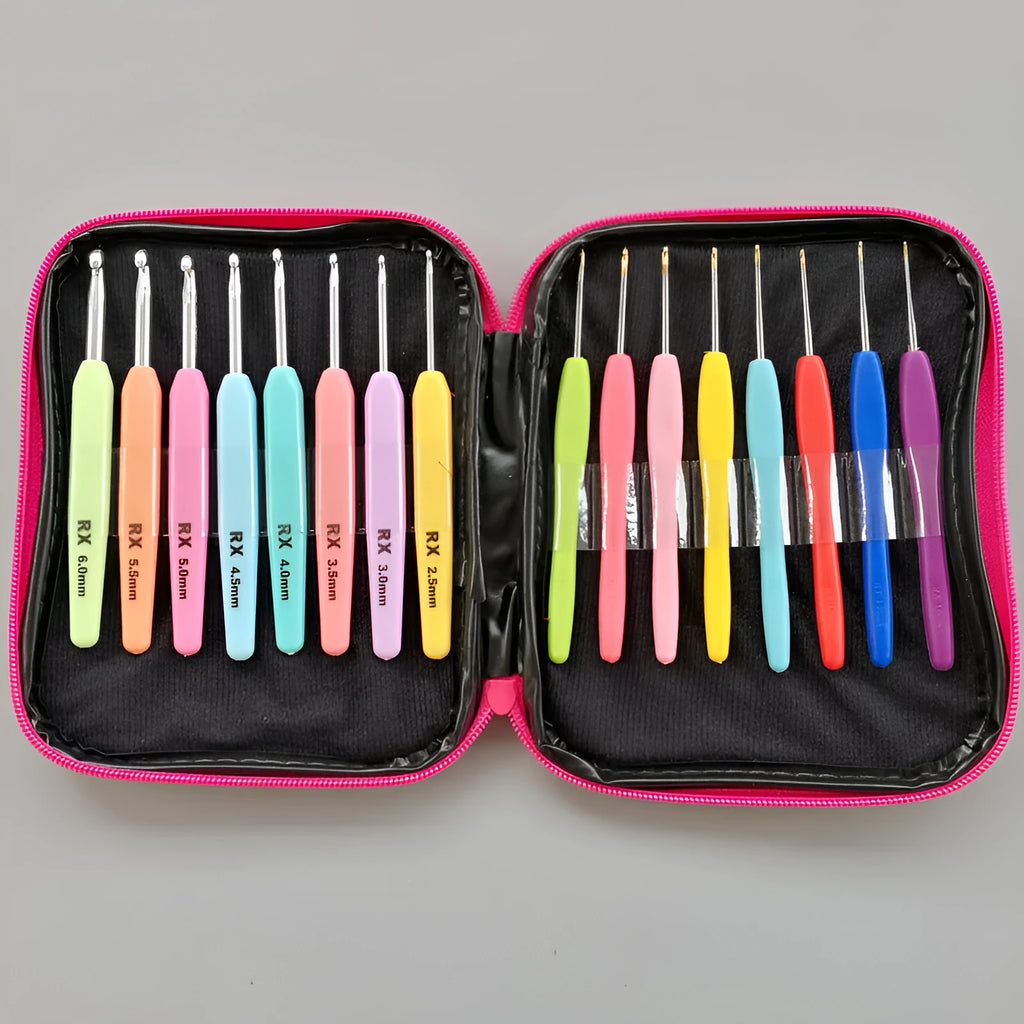 Complete set of 16 crochet hooks with thick and thin handles in a PU storage bag
