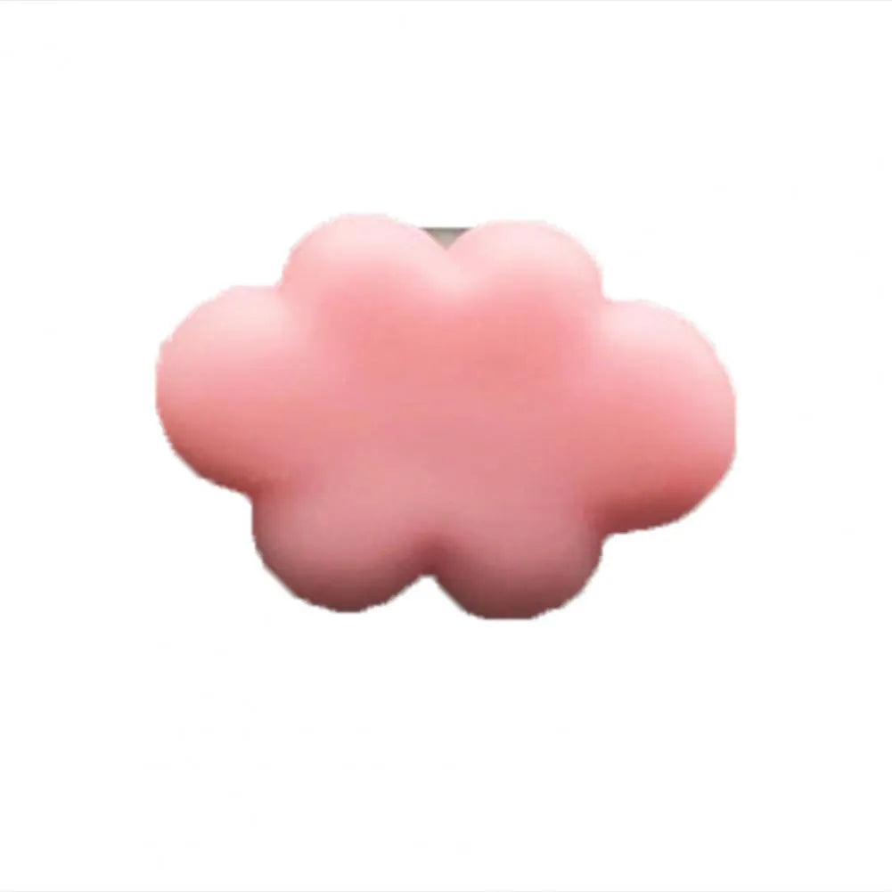 Baiyun cartoon car fragrance clip in six colours for vehicle air vent mounting
