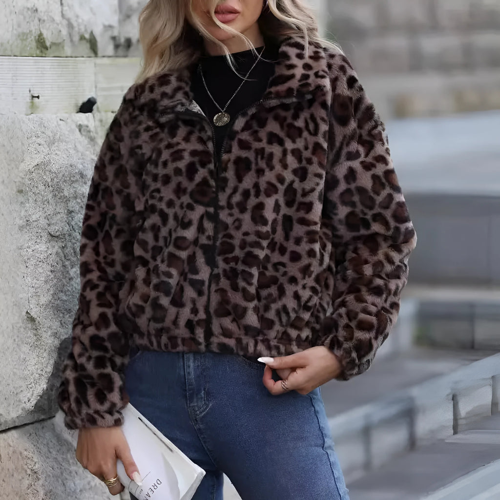 Women's loose leopard print plush coat with zipper front and raglan sleeves