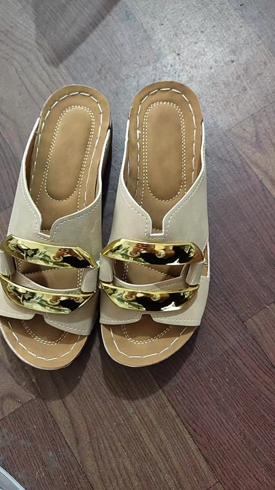 Roman-style platform sandals with artificial PU upper and rubber sole in multiple colours