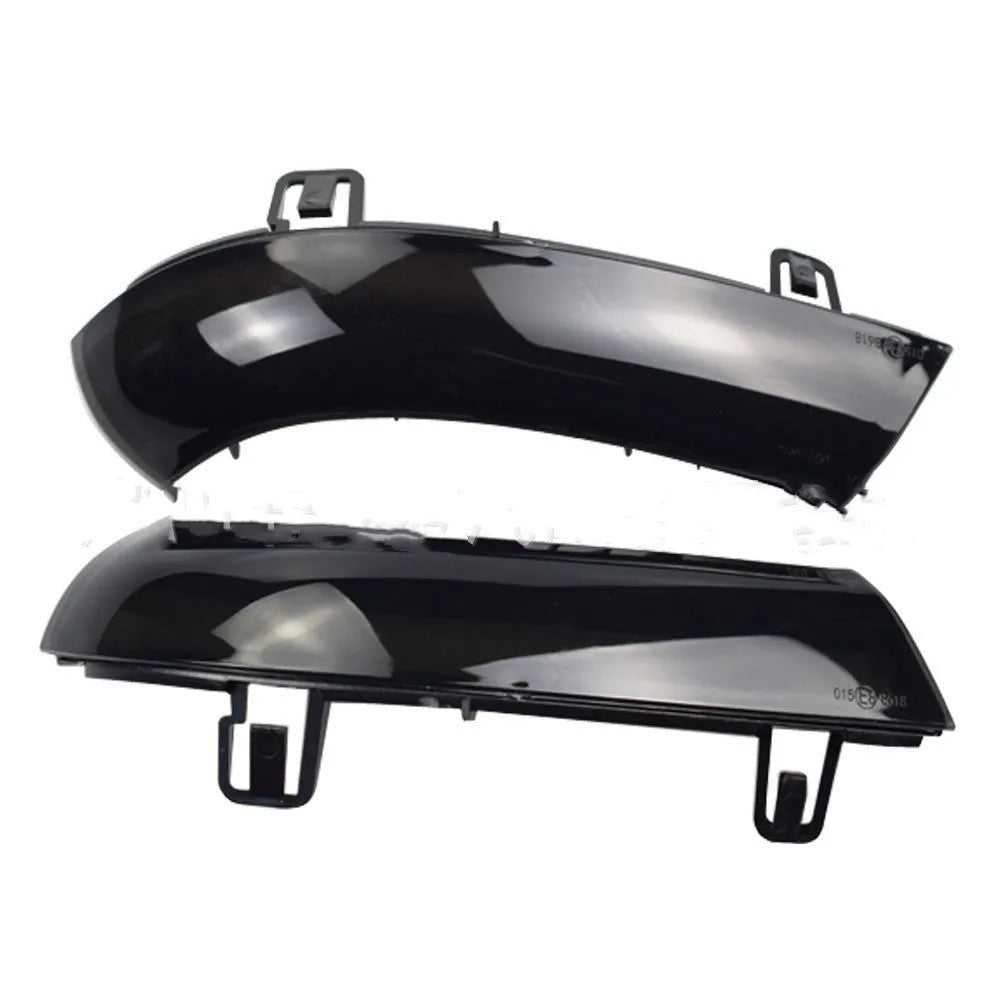 Volkswagen Golf MK5 sequential running water turn signal light in yellow or blue-yellow.