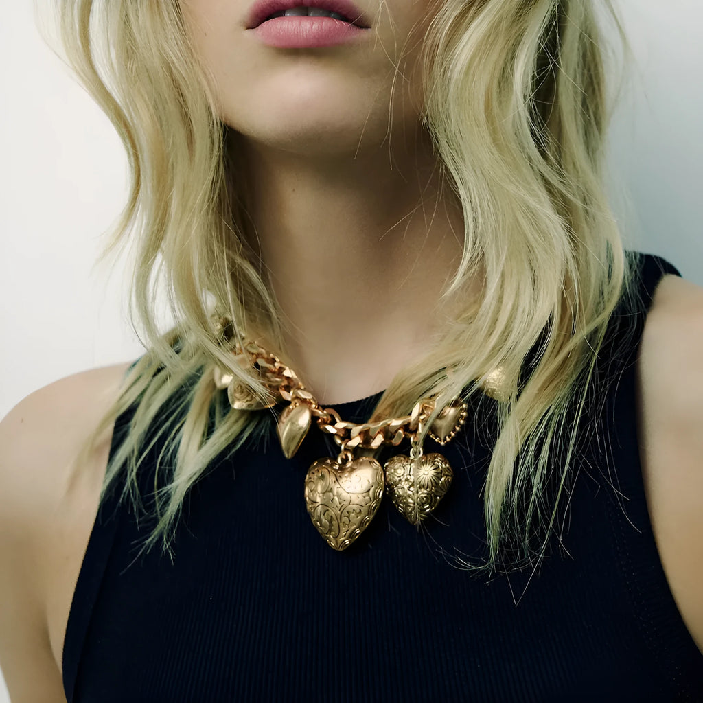 Adjustable alloy heart pendant necklace in gold and white K options with exaggerated love design