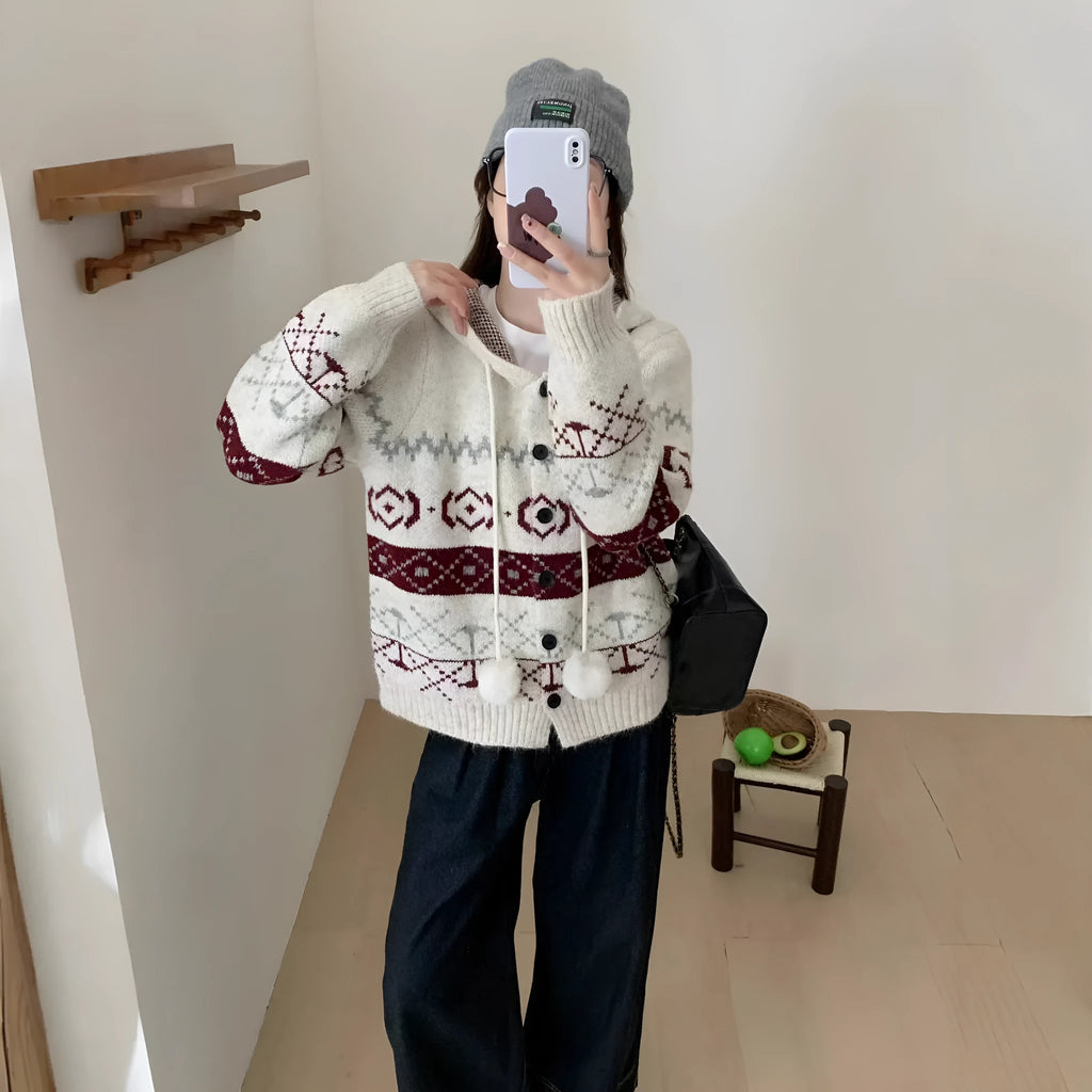 Geometric pattern brocade sweater coat for plus size women in loose fit with long sleeves