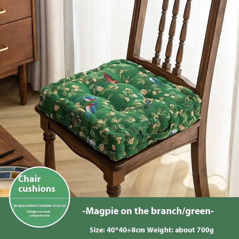 American style dining chair cushion with flower pattern, 40×40×8cm dimensions with pp cotton filling for waist support