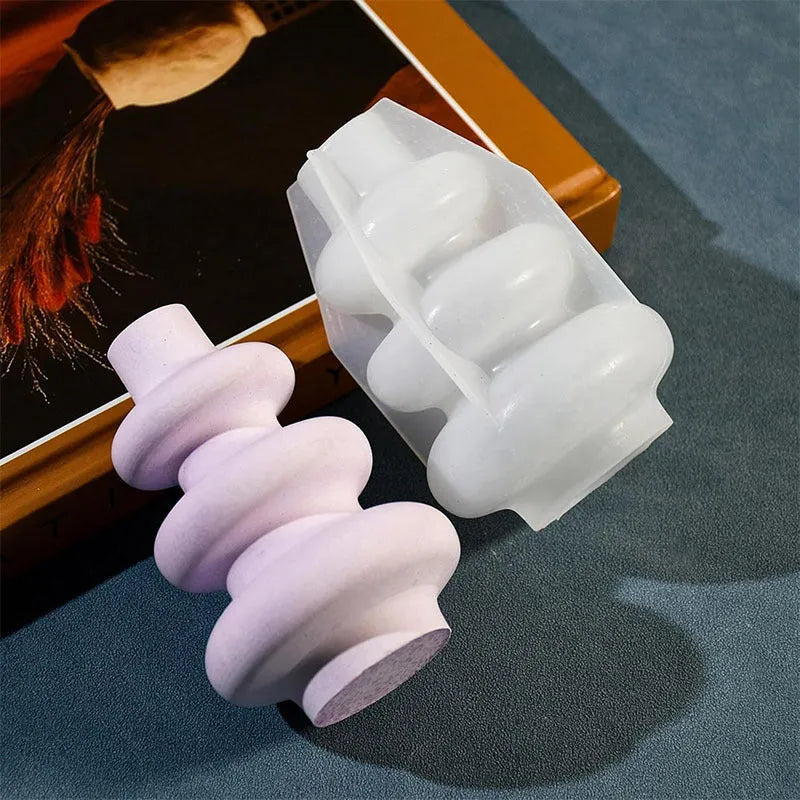 Three-layer circle vase silicone baking mould in modern simple style