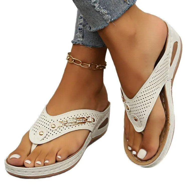 Women's plus size retro style sandals in light brown with herringbone pattern and EVA sole