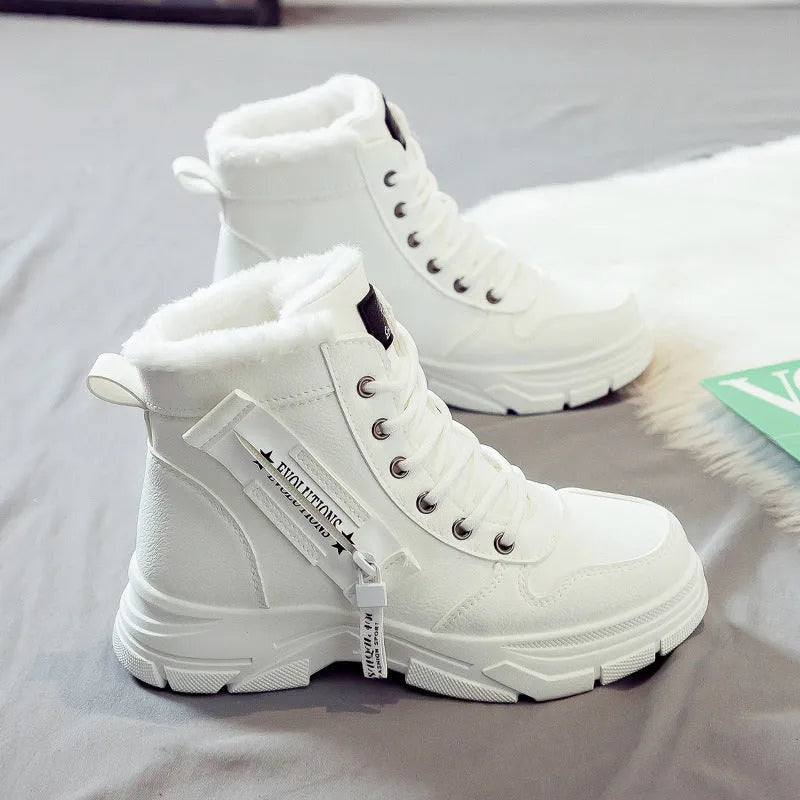 Women's plus size tall snow boots with lace-up front and fleece lining in khaki colour