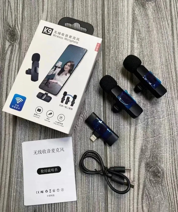 Wireless collar clip lavalier microphone for outdoor video recording with multiple interface connection options