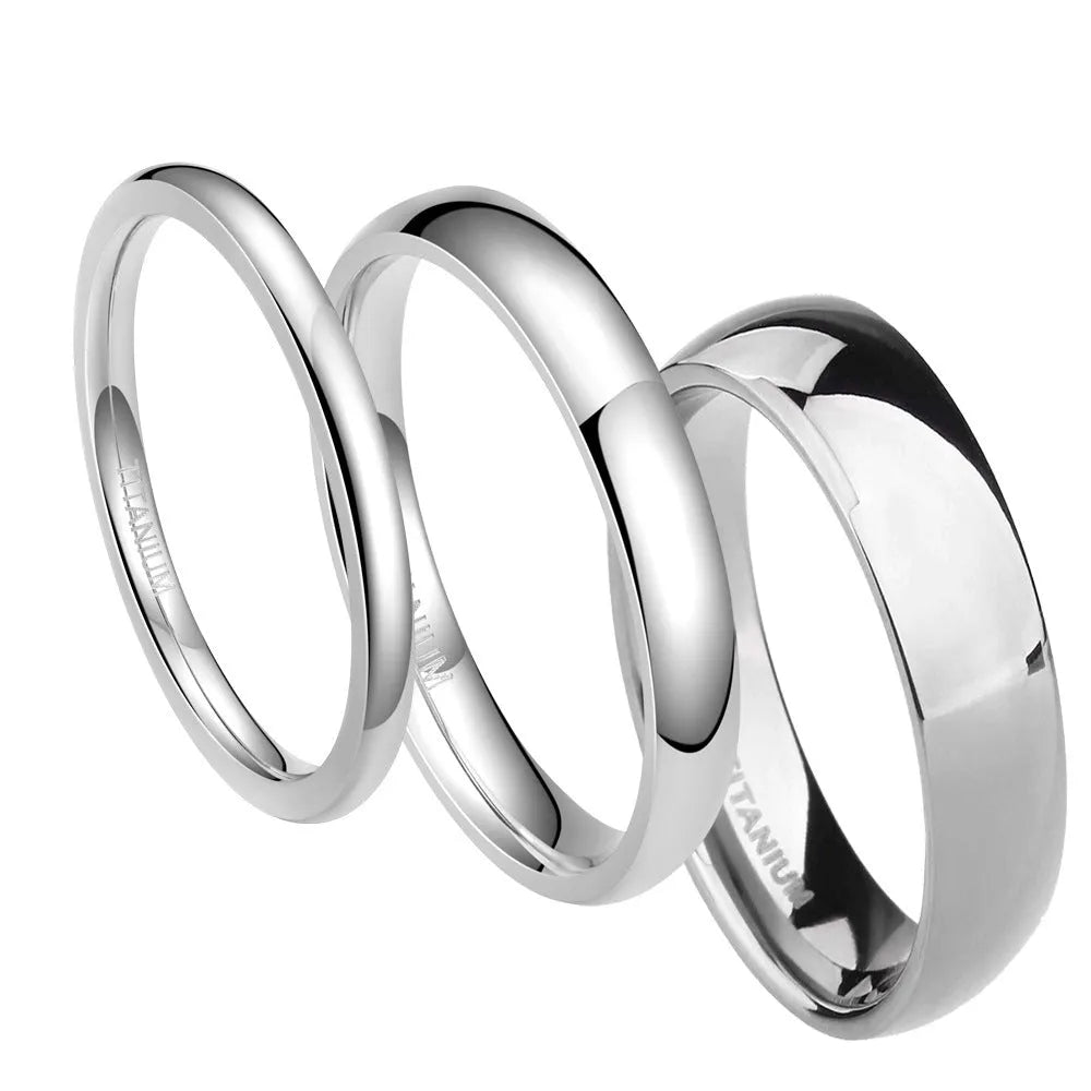 Silver titanium steel ring with matte grinding finish, shown in different width options on a finger.