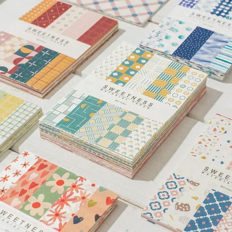 50 pieces of retro dessert-themed collage note paper in assorted colours measuring 56mm by 83mm