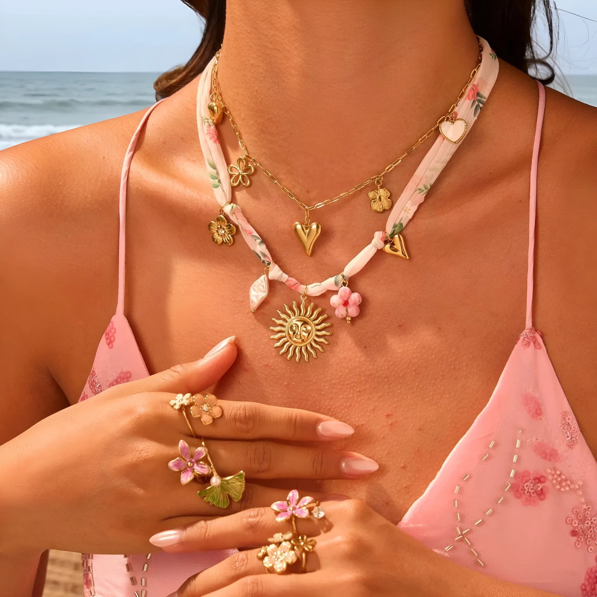 Stainless steel necklace with geometric sun pendant on adjustable 41-50 cm chain, electroplated 18K gold finish
