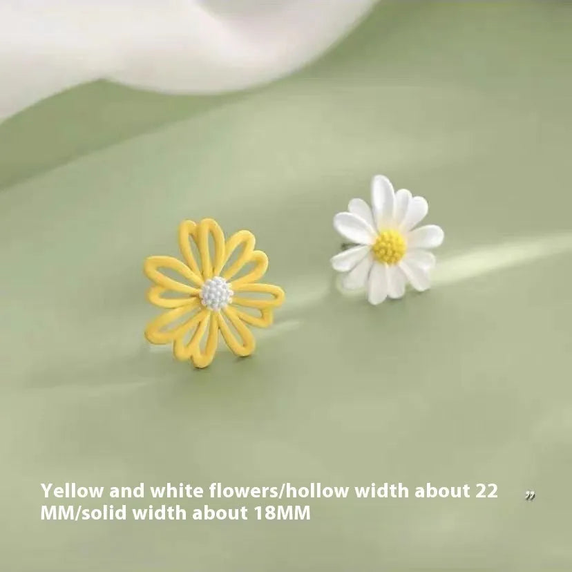 Alloy cartoon flower stud earrings in blue and orange, white and green, or yellow and white two-tone colours.