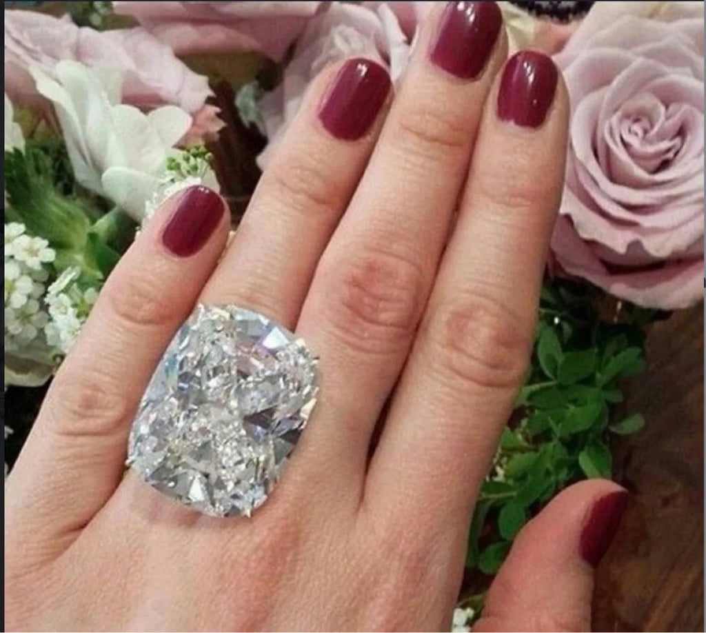 Women's simple inlaid white square diamond ring in electroplated alloy white gold colour