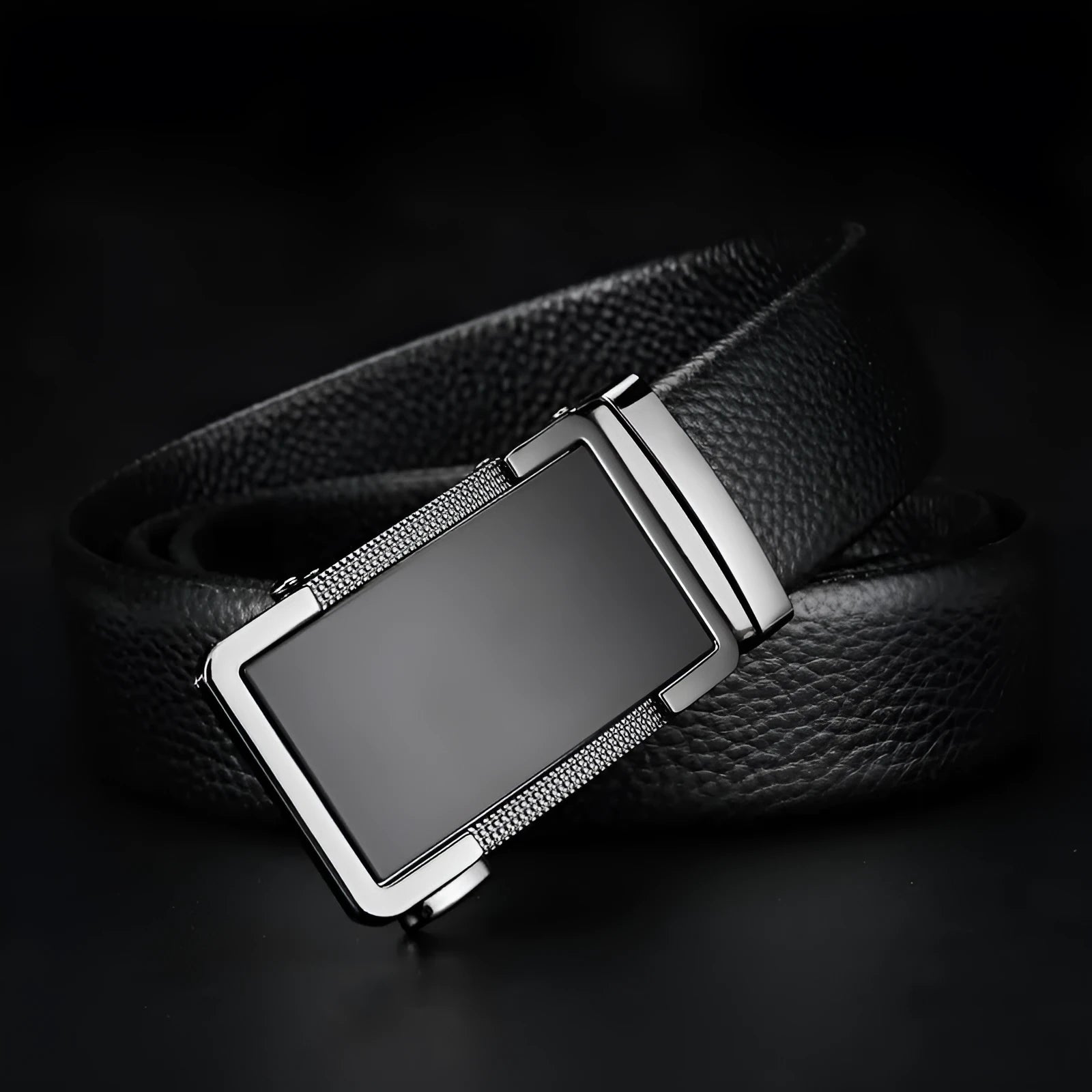 Men's leather belt with automatic buckle in gun black, silver, or gold colours
