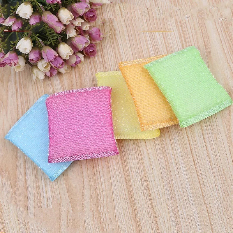 Pinstripe fabric dishwashing sponge mop in a macaron colour with plastic handle, showing sponge head dimensions.
