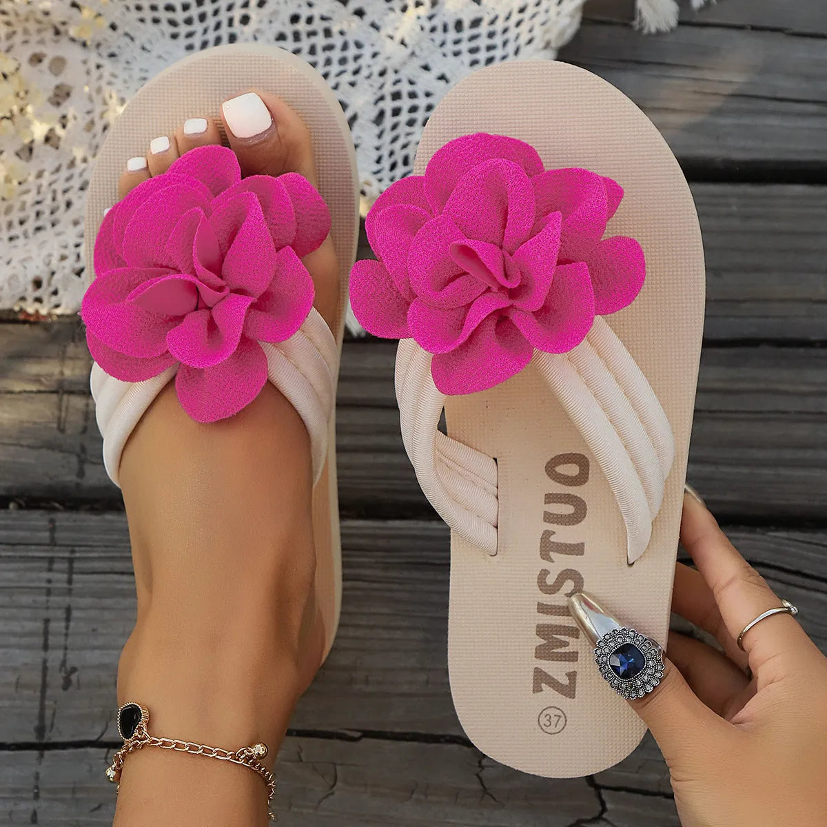 Green plus size floral slippers with round toe and PU sole on a white background.