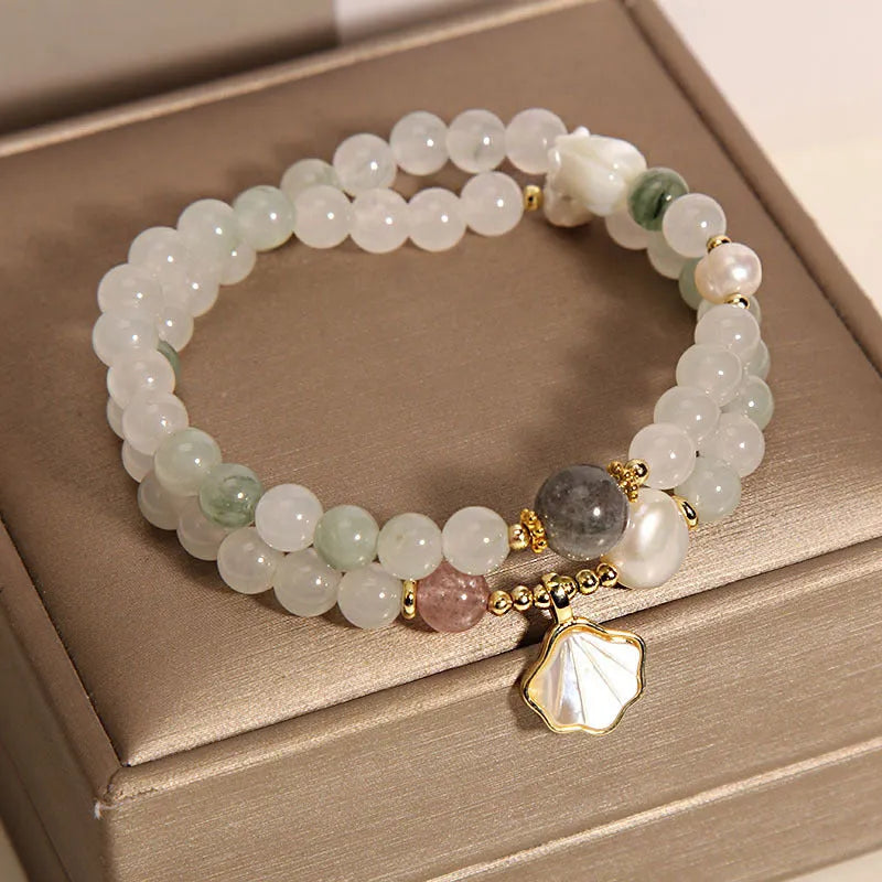 Tianshan jade emerald green crystal bracelet with gold-plated leaf pendant and rhinestone decoration