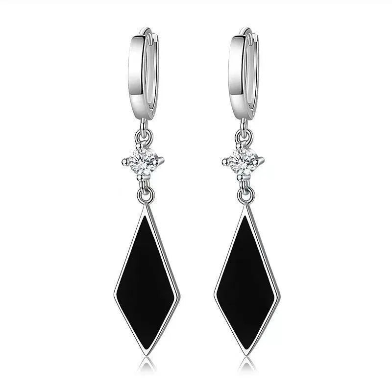 Vintage diamond clip-on earrings with geometric shapes in silver electroplated finish