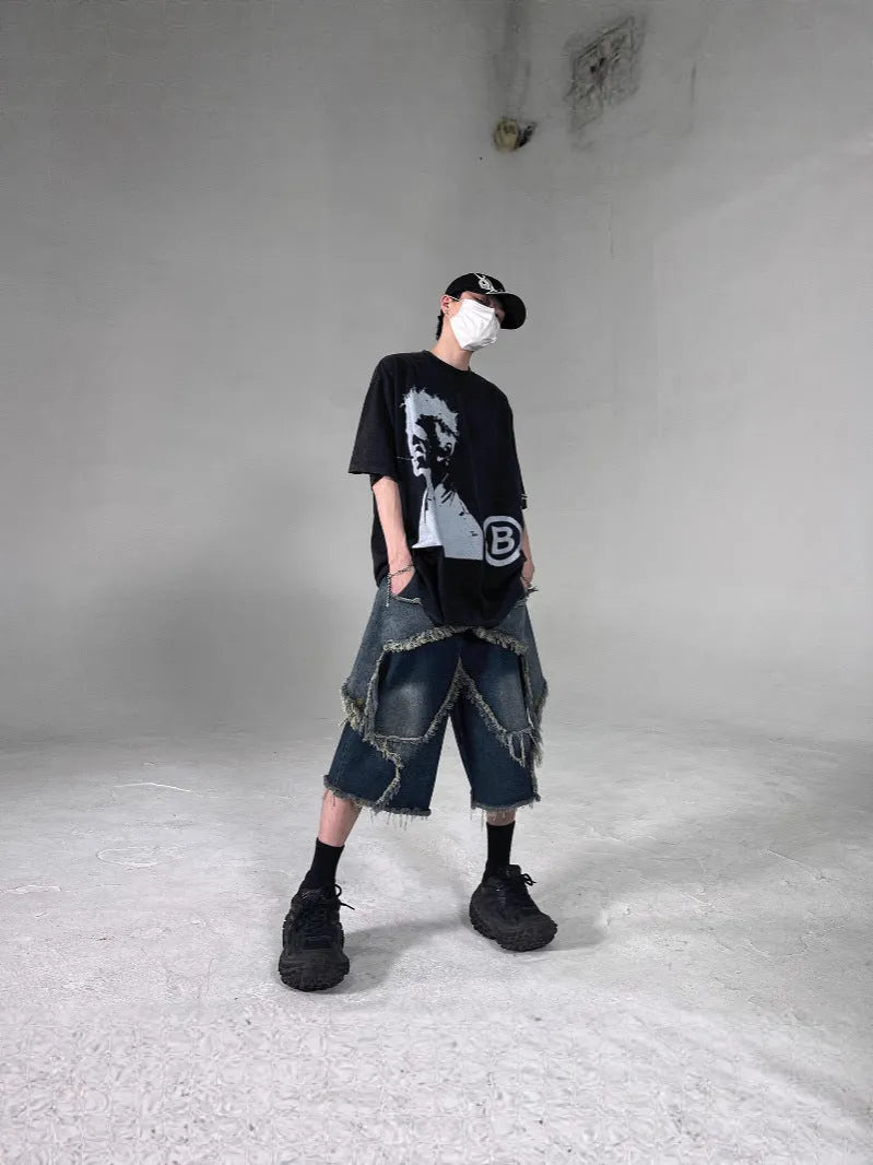 Blue men's denim shorts with frayed five-pointed star design and loose-fit summer styling