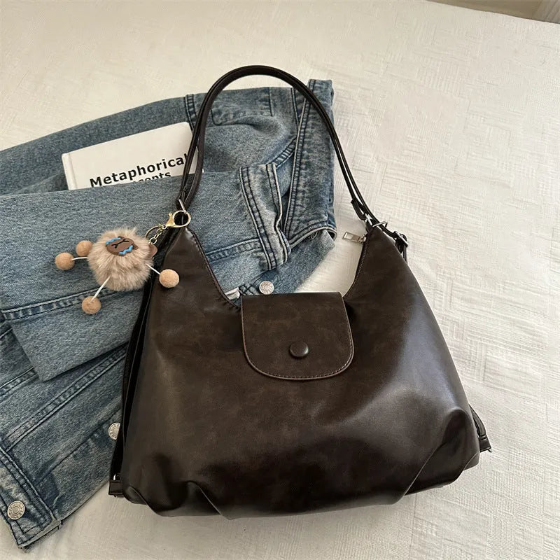 Large capacity PU leather commuter shoulder bag with mobile phone compartment in urban simplicity design