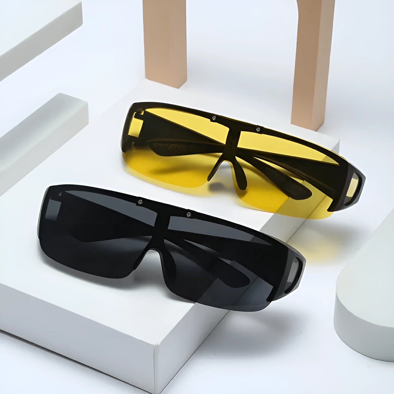 Polarised myopia sunglasses with multiple interchangeable coloured lenses for cycling and outdoor sports.