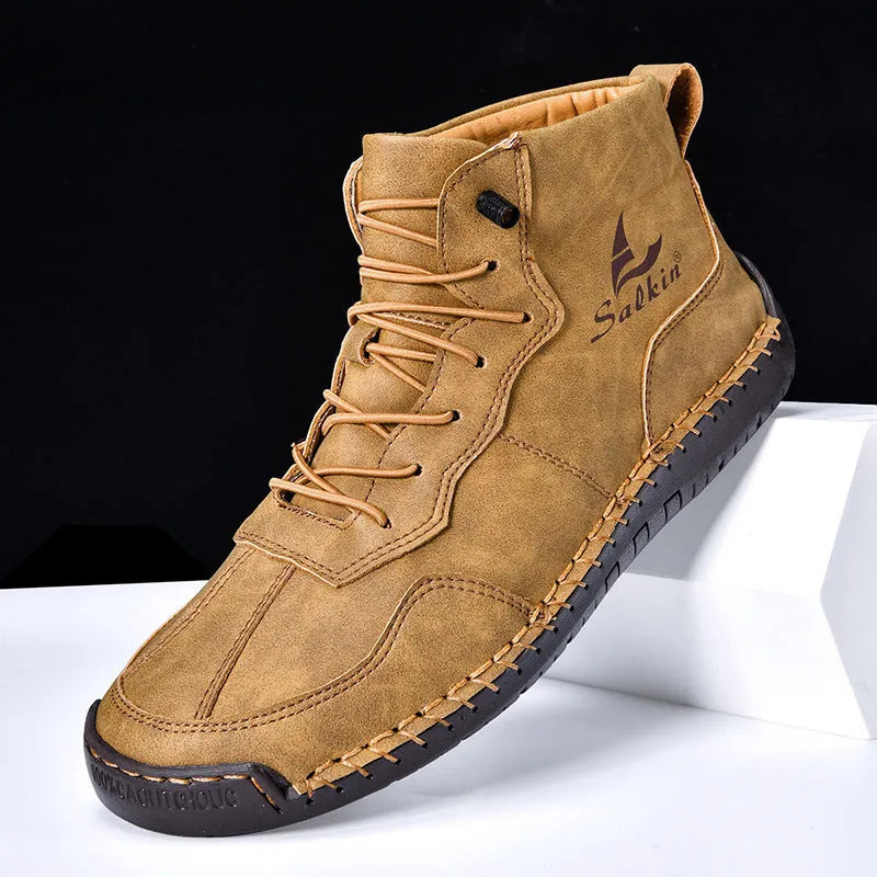 Retro style mid-calf casual boots with elastic band and round toe in beige colour.